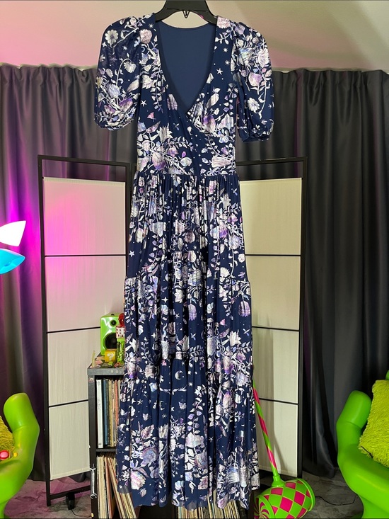 Dresses & Skirts - Navy Floral V-Neck Tiered Maxi Dress